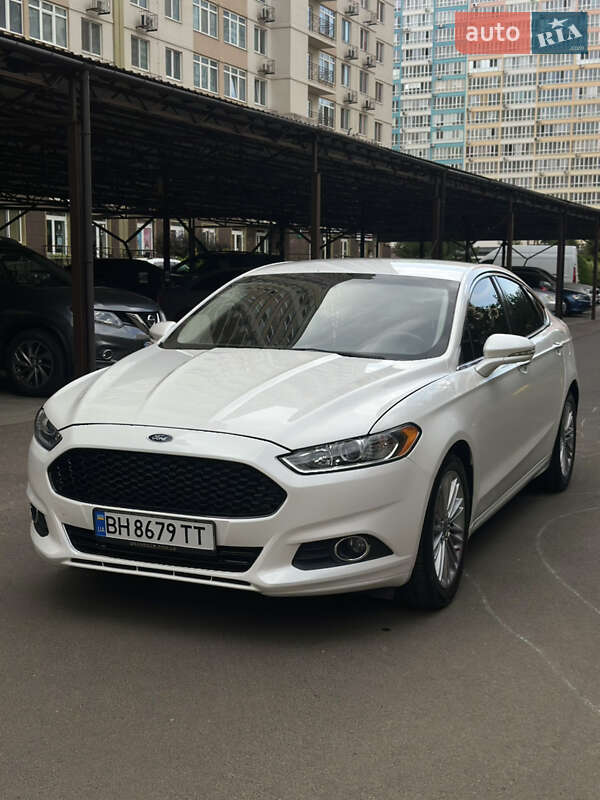 Седан Ford Fusion 2015 в Одессе