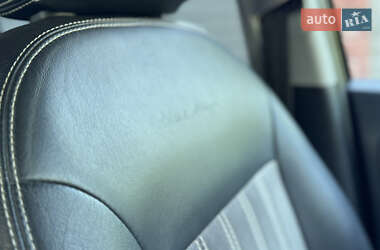 Хэтчбек Ford Fusion 2010 в 