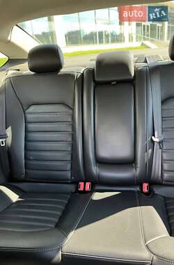 Седан Ford Fusion 2013 в 