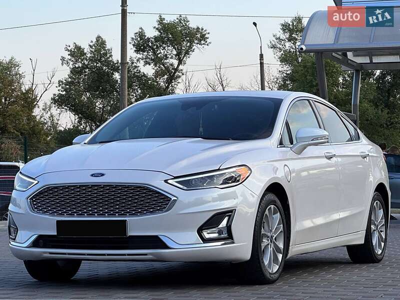 Седан Ford Fusion 2019 в Запорожье