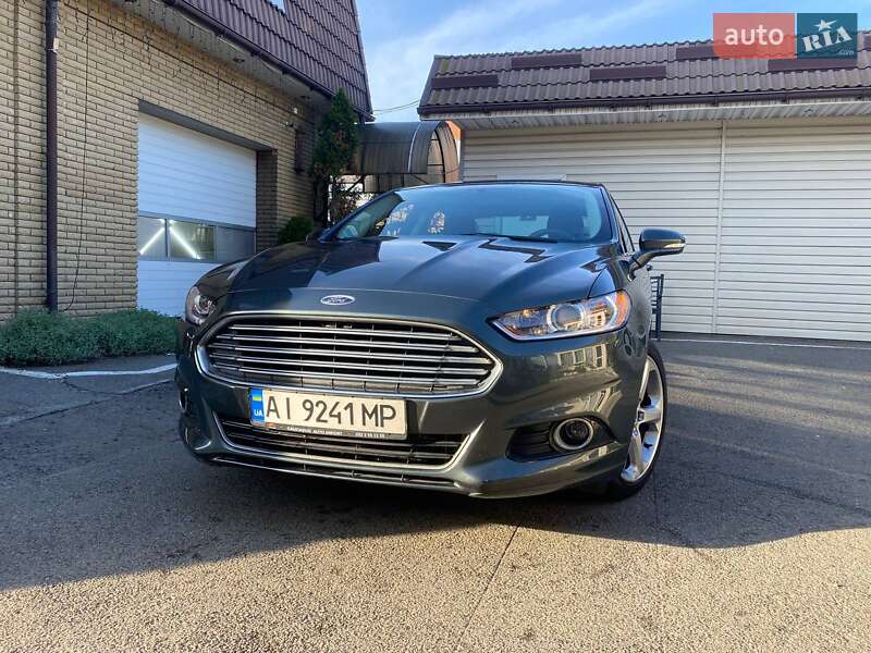 Седан Ford Fusion 2015 в Боярке