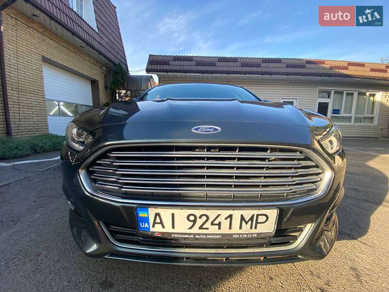 Седан Ford Fusion 2015 в Боярке