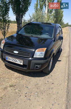 Хэтчбек Ford Fusion 2008 в 