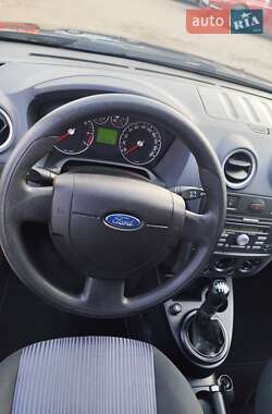 Хэтчбек Ford Fusion 2007 в 