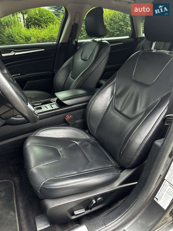 Седан Ford Fusion 2016 в Киеве