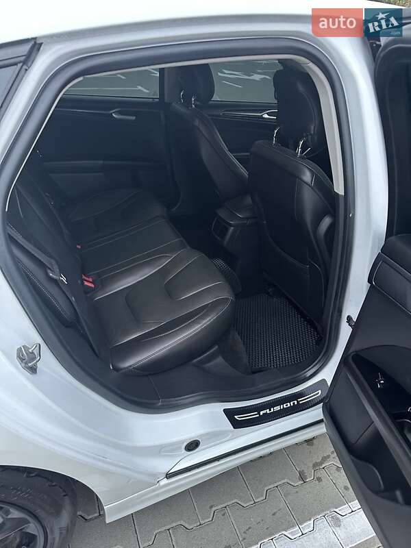 Седан Ford Fusion 2014 в Киеве