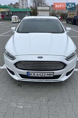 Седан Ford Fusion 2014 в 