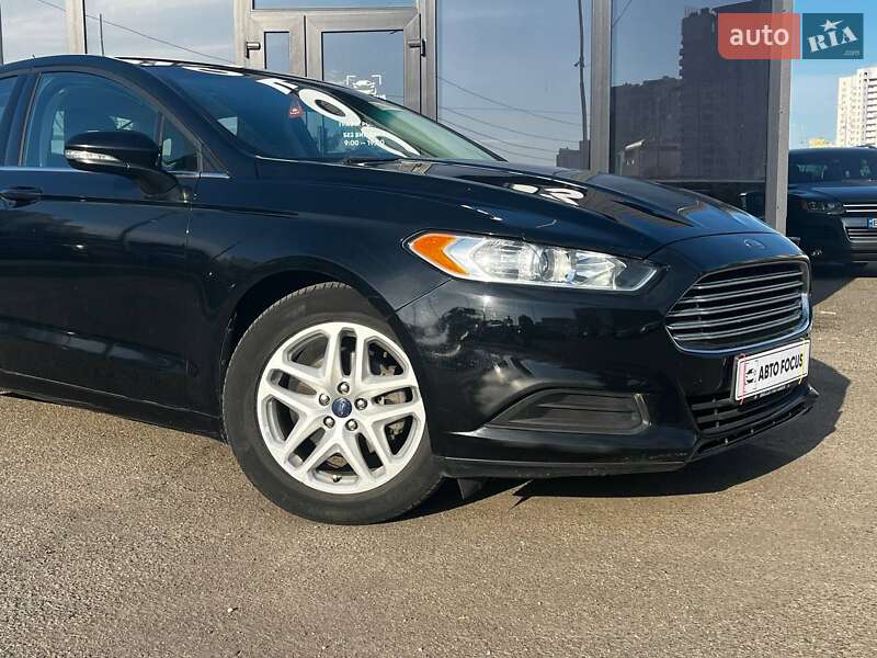 Ford Fusion 2016