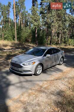 Седан Ford Fusion 2018 в 