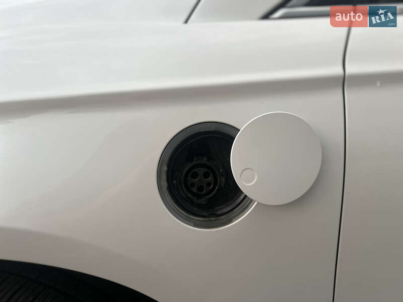 Седан Ford Fusion 2014 в Хмельнике