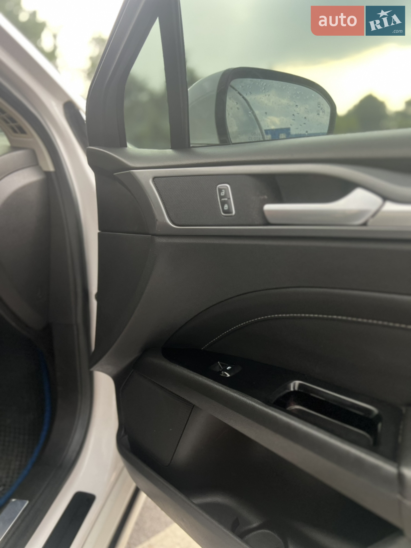 2014 Ford Fusion - мініатюра 21