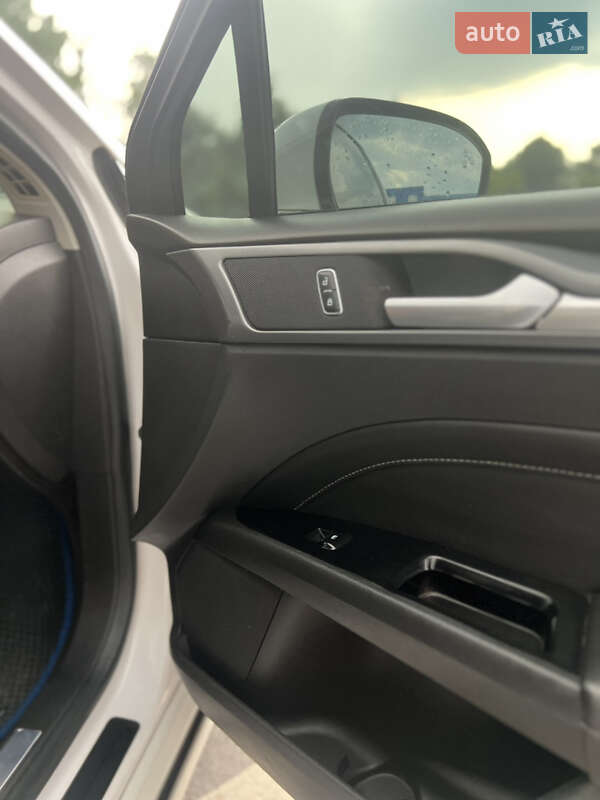 Седан Ford Fusion 2014 в Хмельнике
