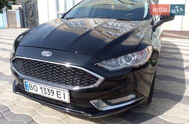 Седан Ford Fusion 2018 в 