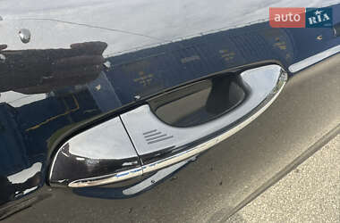 Седан Ford Fusion 2013 в 