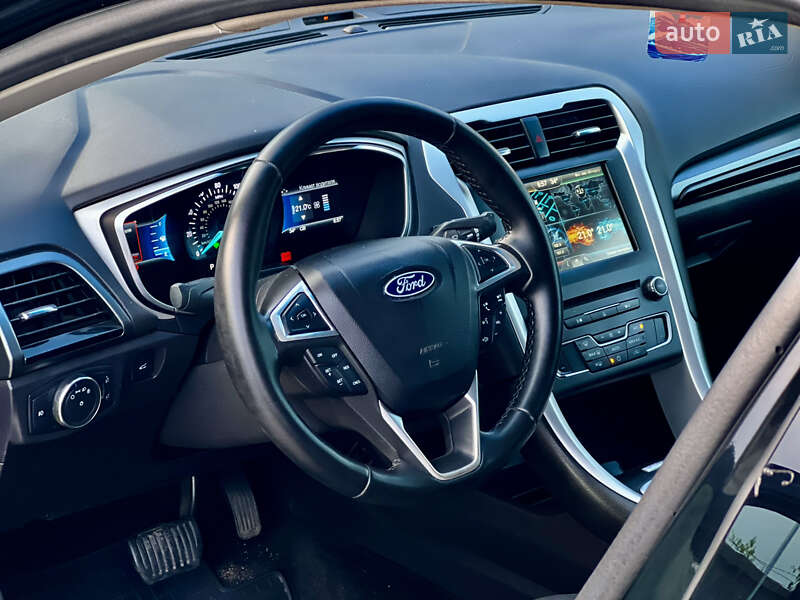 Седан Ford Fusion 2015 в Черкассах фото 6 Седан Ford Fusion 2015 в Черкассах