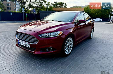 Седан Ford Fusion 2014 в 