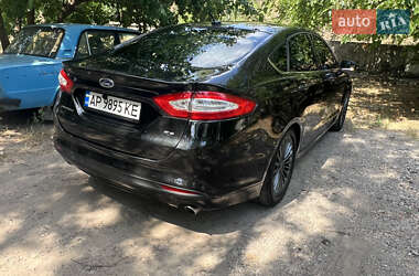 Седан Ford Fusion 2013 в 