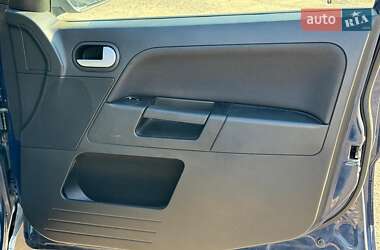 Хэтчбек Ford Fusion 2011 в 