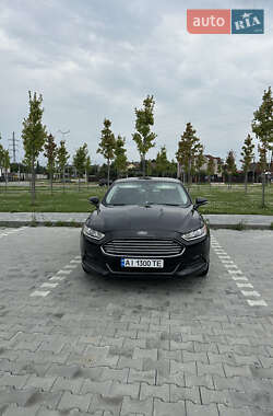 Седан Ford Fusion 2015 в Киеве