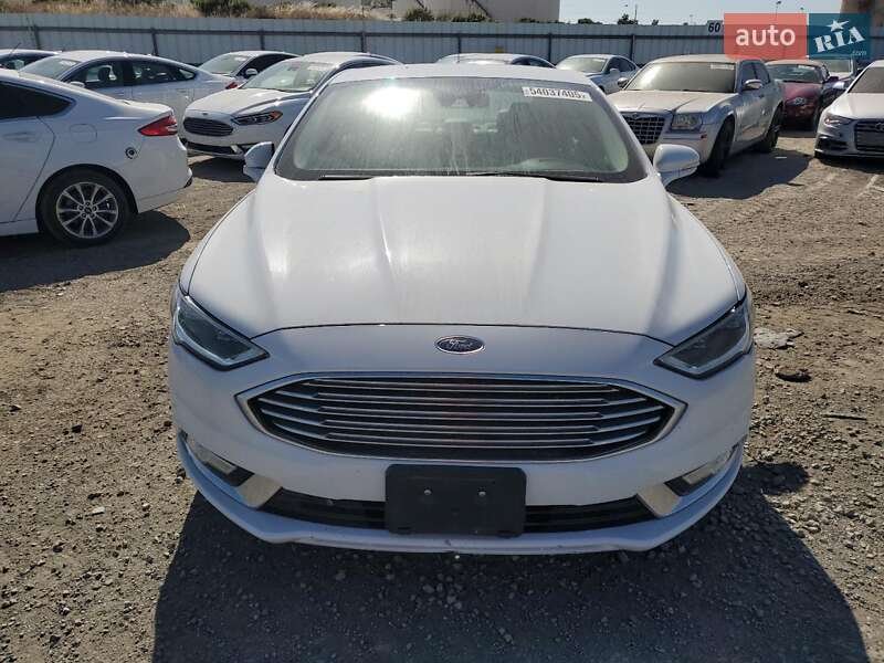 Седан Ford Fusion 2017 в Львове
