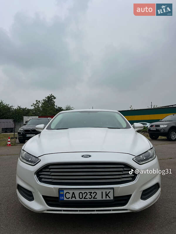 Седан Ford Fusion 2013 в Черкассах