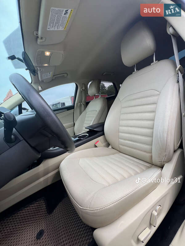 Седан Ford Fusion 2013 в Черкассах