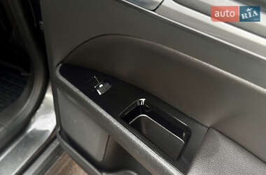 Седан Ford Fusion 2014 в 