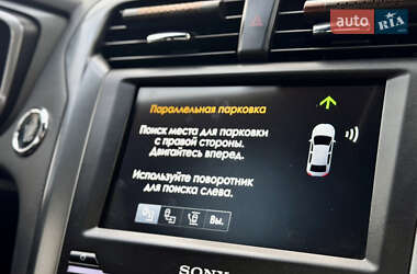 Седан Ford Fusion 2014 в 