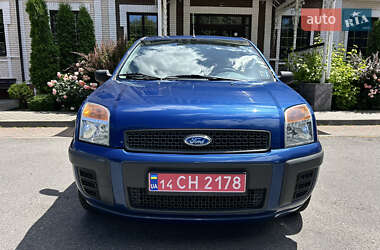 Хэтчбек Ford Fusion 2007 в 