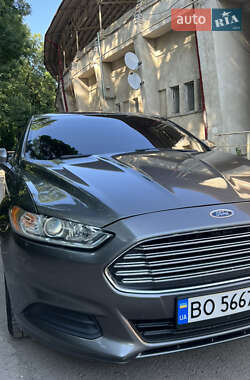 Седан Ford Fusion 2013 в Тернополе