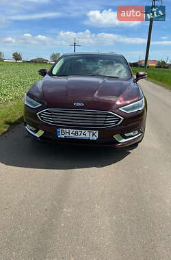 Седан Ford Fusion 2016 в 