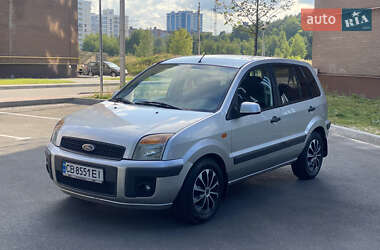 Хэтчбек Ford Fusion 2009 в 