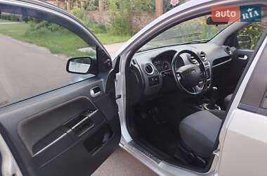 Хэтчбек Ford Fusion 2008 в 