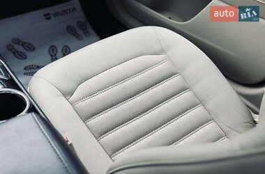 Седан Ford Fusion 2014 в 