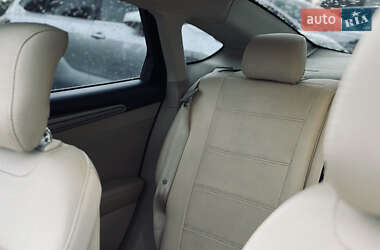 Седан Ford Fusion 2014 в 