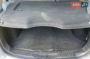Хэтчбек Ford Fusion 2005 в 