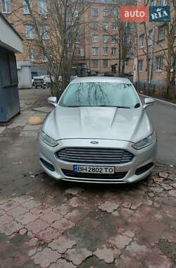 Седан Ford Fusion 2013 в Києві