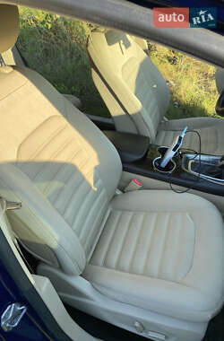 Седан Ford Fusion 2014 в 