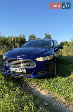 Седан Ford Fusion 2014 в 