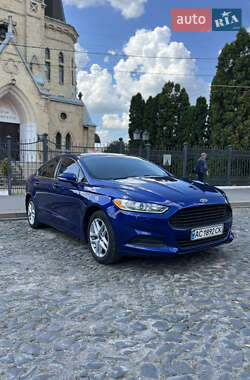 Седан Ford Fusion 2015 в Луцке