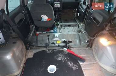 Хетчбек Ford Fusion 2003 в 