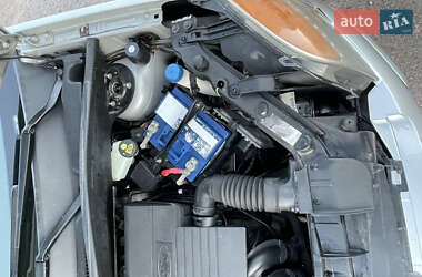 Хэтчбек Ford Fusion 2011 в 