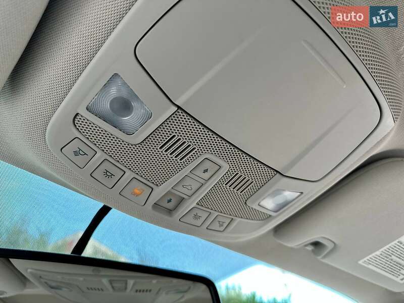 Седан Ford Fusion 2014 в Славянске