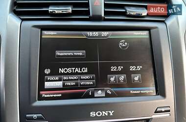 Седан Ford Fusion 2014 в 