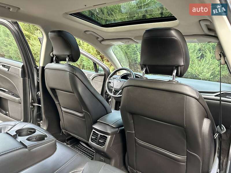 Седан Ford Fusion 2014 в Славянске