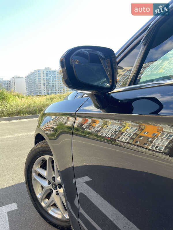 Седан Ford Fusion 2013 в Чернигове