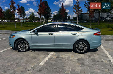 Седан Ford Fusion 2014 в 