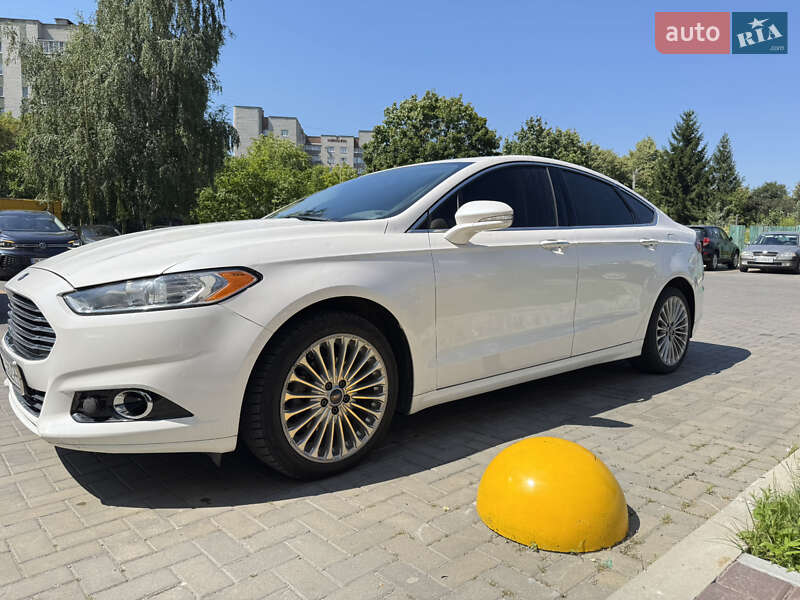 Седан Ford Fusion 2014 в Луцке