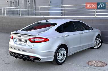 Седан Ford Fusion 2012 в 