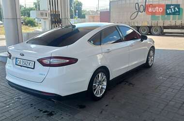 Седан Ford Fusion 2013 в 